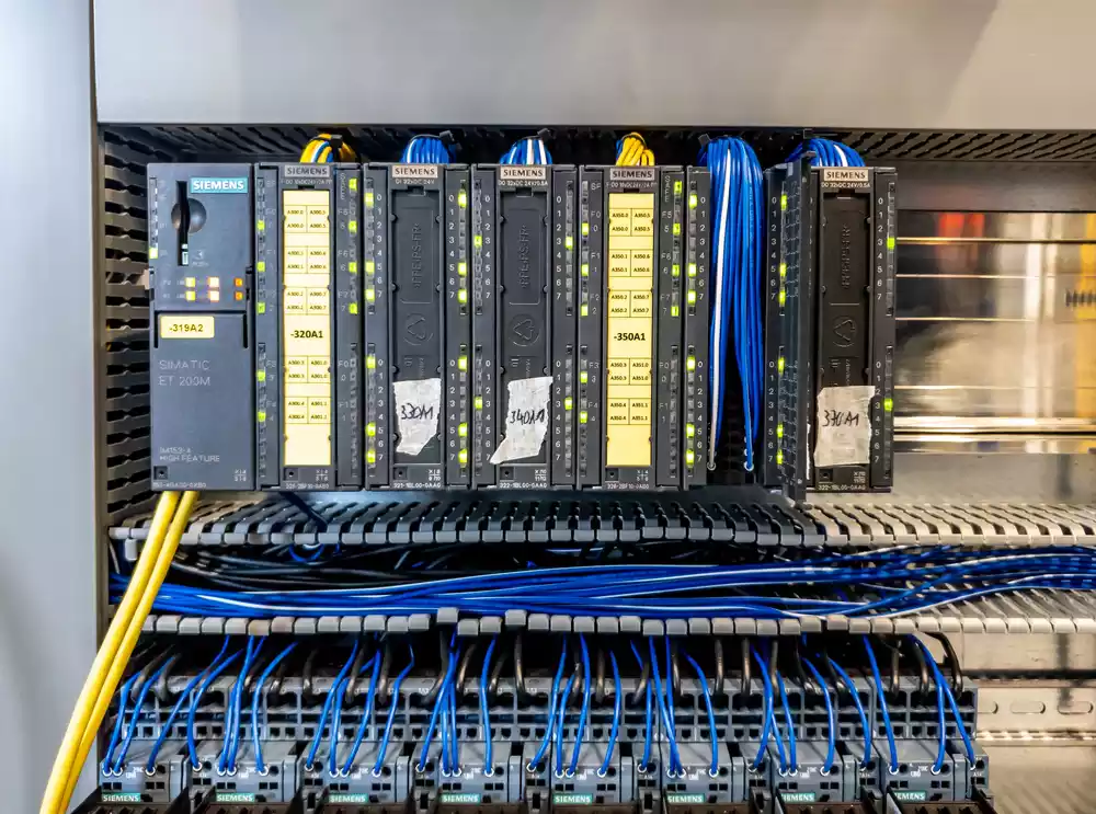 PLC